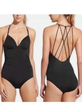 NEW Athleta Aqualuxe molded cup one piece swimsuit